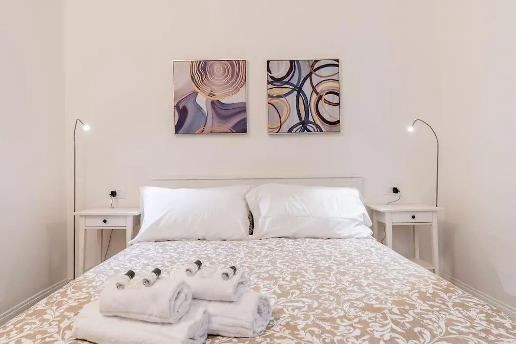 Duomo Deluxe Apartment, Firenze 아파트 피렌체